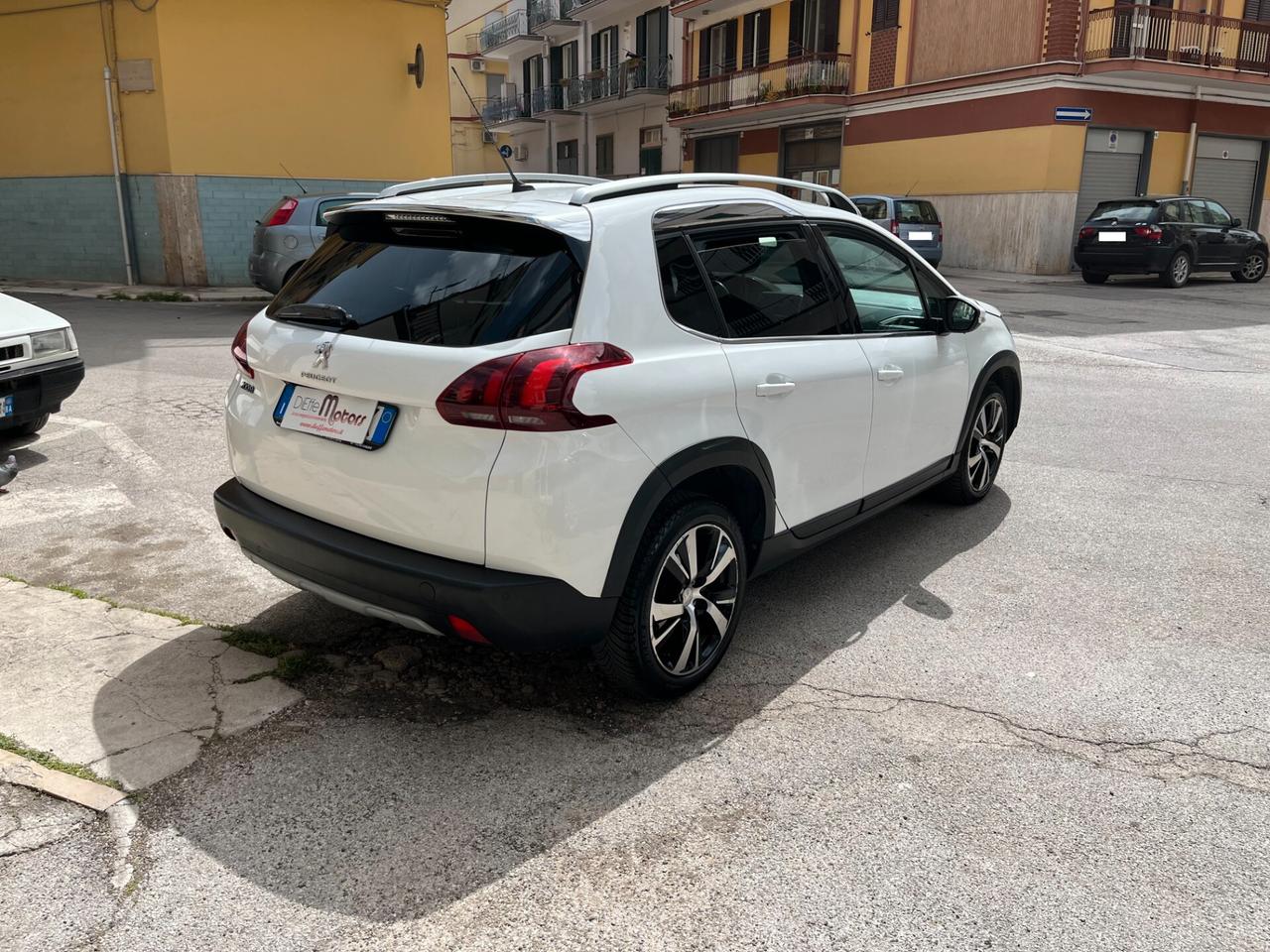 Peugeot 2008 BlueHDi 100 Allure