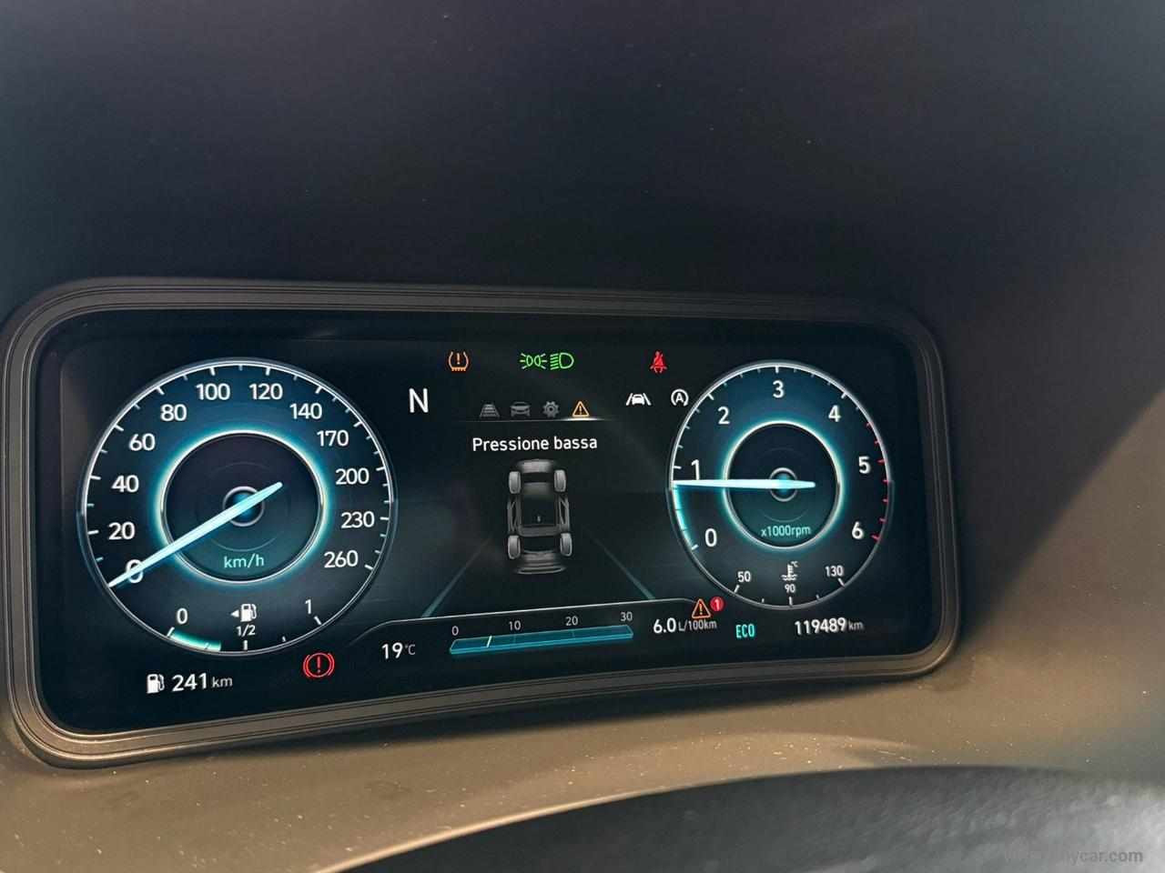 HYUNDAI Kona 1.6 CRDI Hybrid 48V iMT XLine