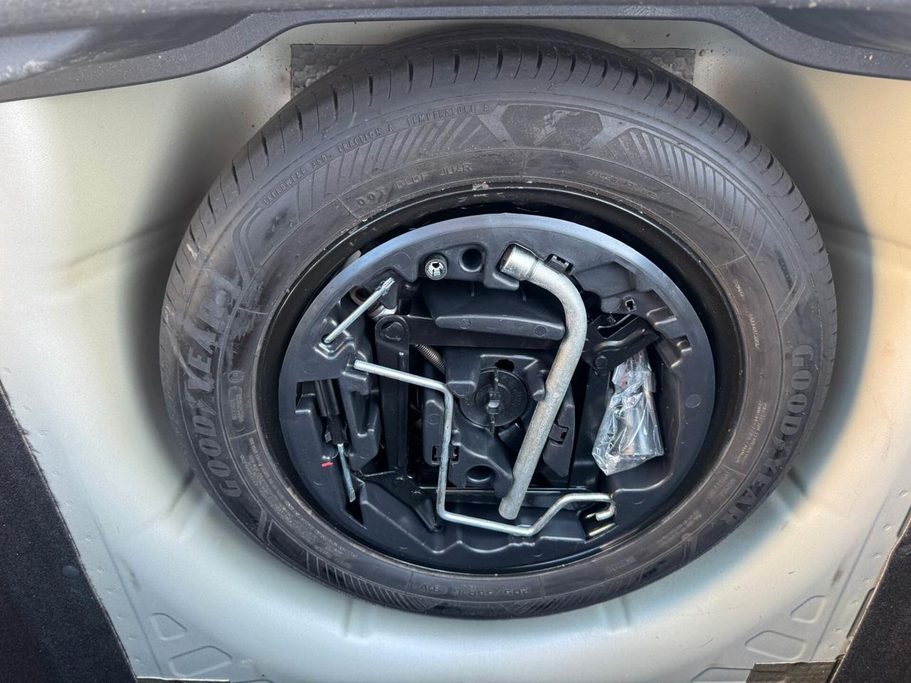 Fiat Tipo 1.3 Mjt 95cv S&S SW City Life Navi Camera Led