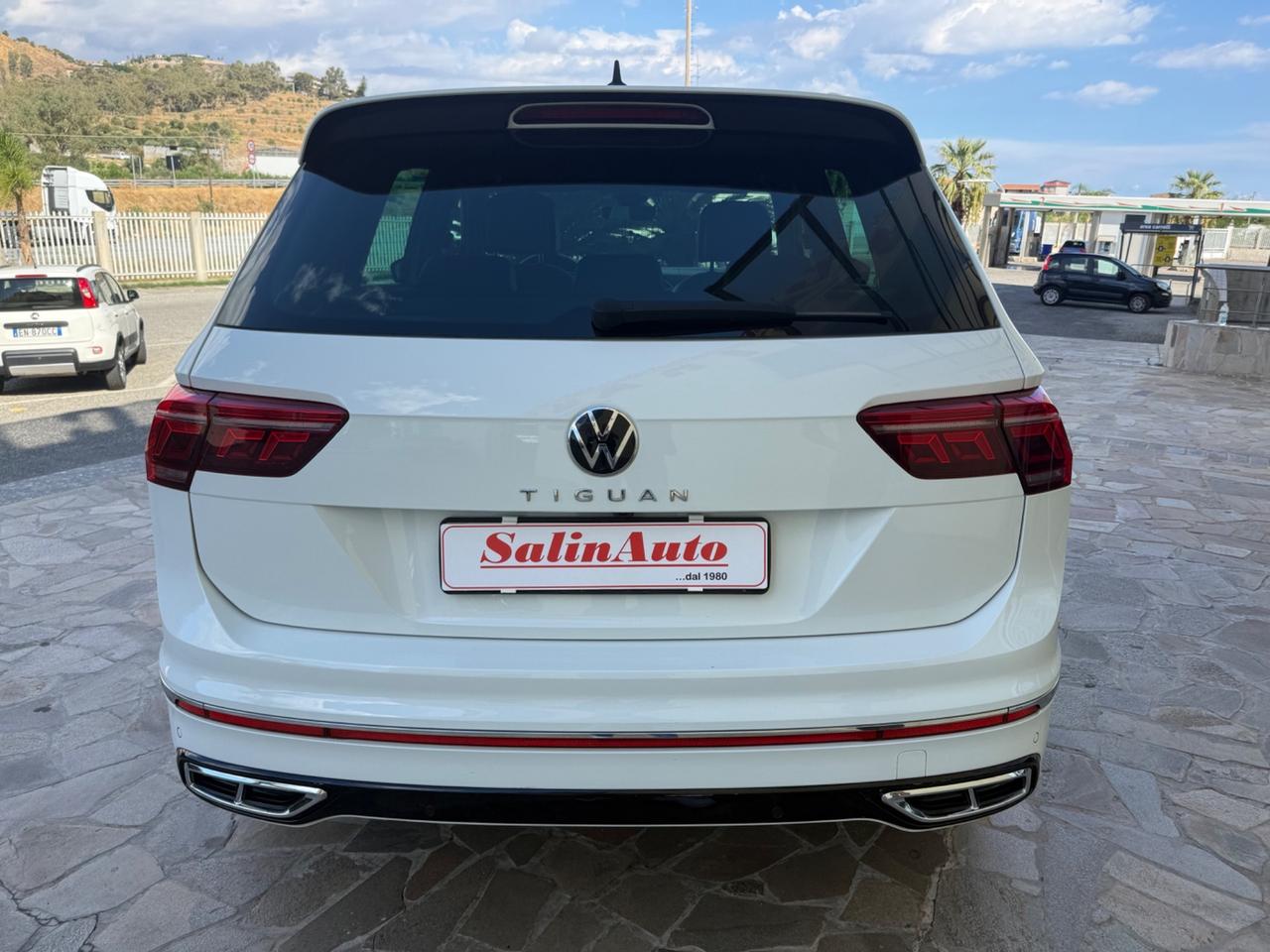 Volkswagen Tiguan 2.0 TDI 150 CV SCR DSG R-Line