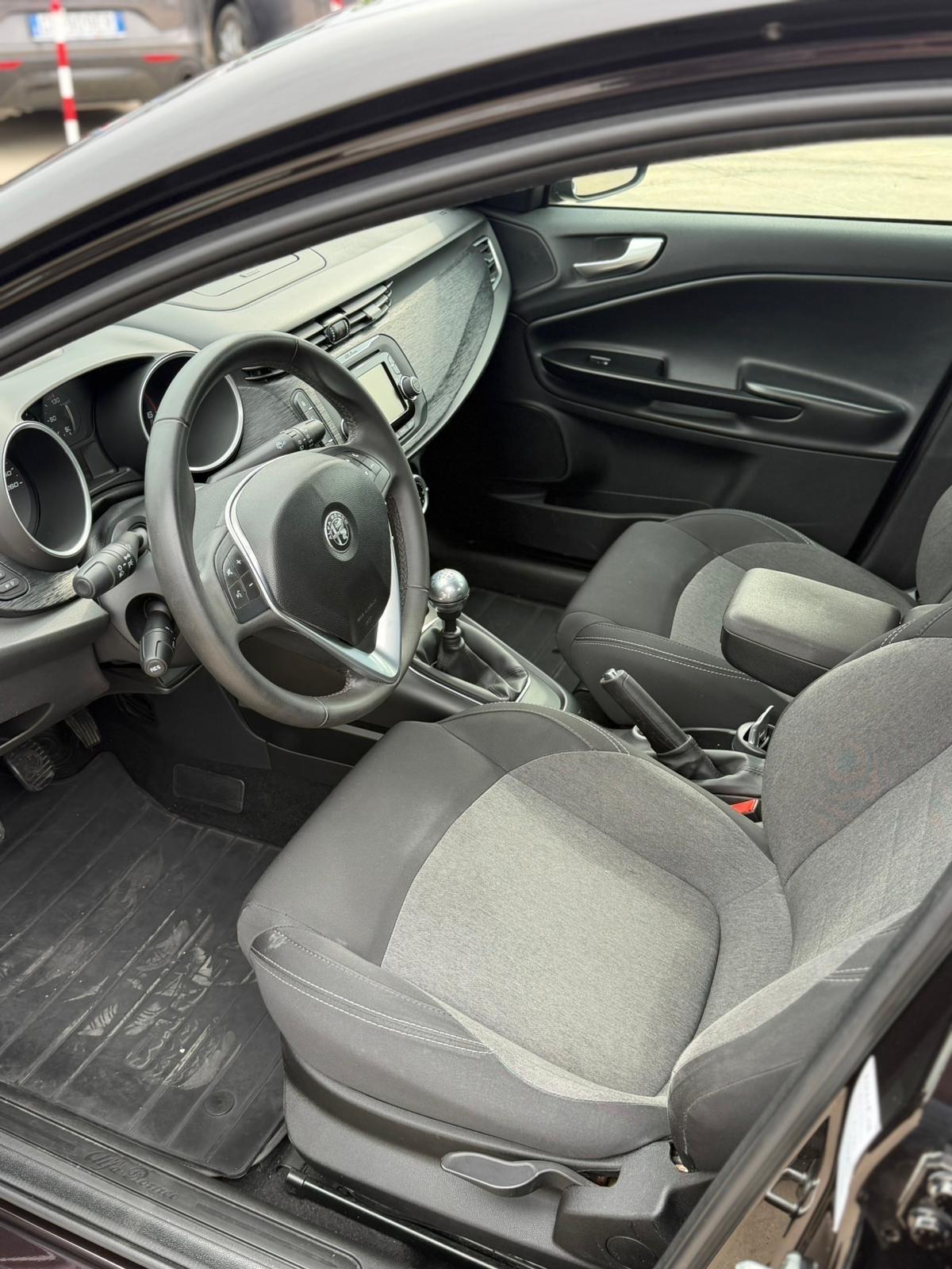 Alfa Romeo Giulietta 1.6 JTDm 120 CV