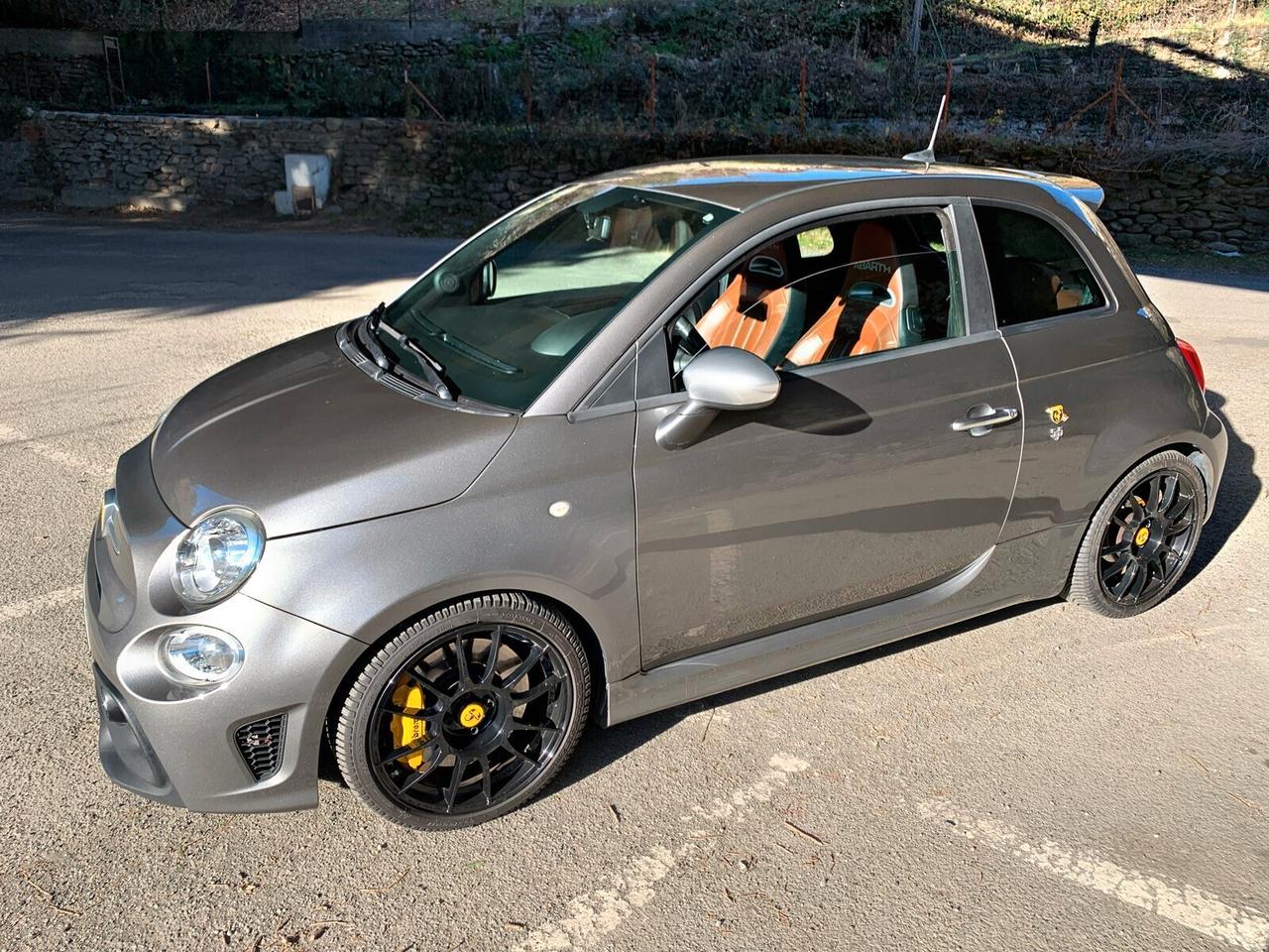 ABARTH 595 1.4 Turbo T-Jet 215 CV Turismo