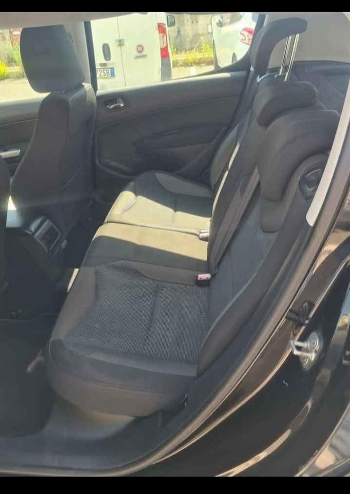 Peugeot 308 1.6 HDi 110CV SW Ciel Féline
