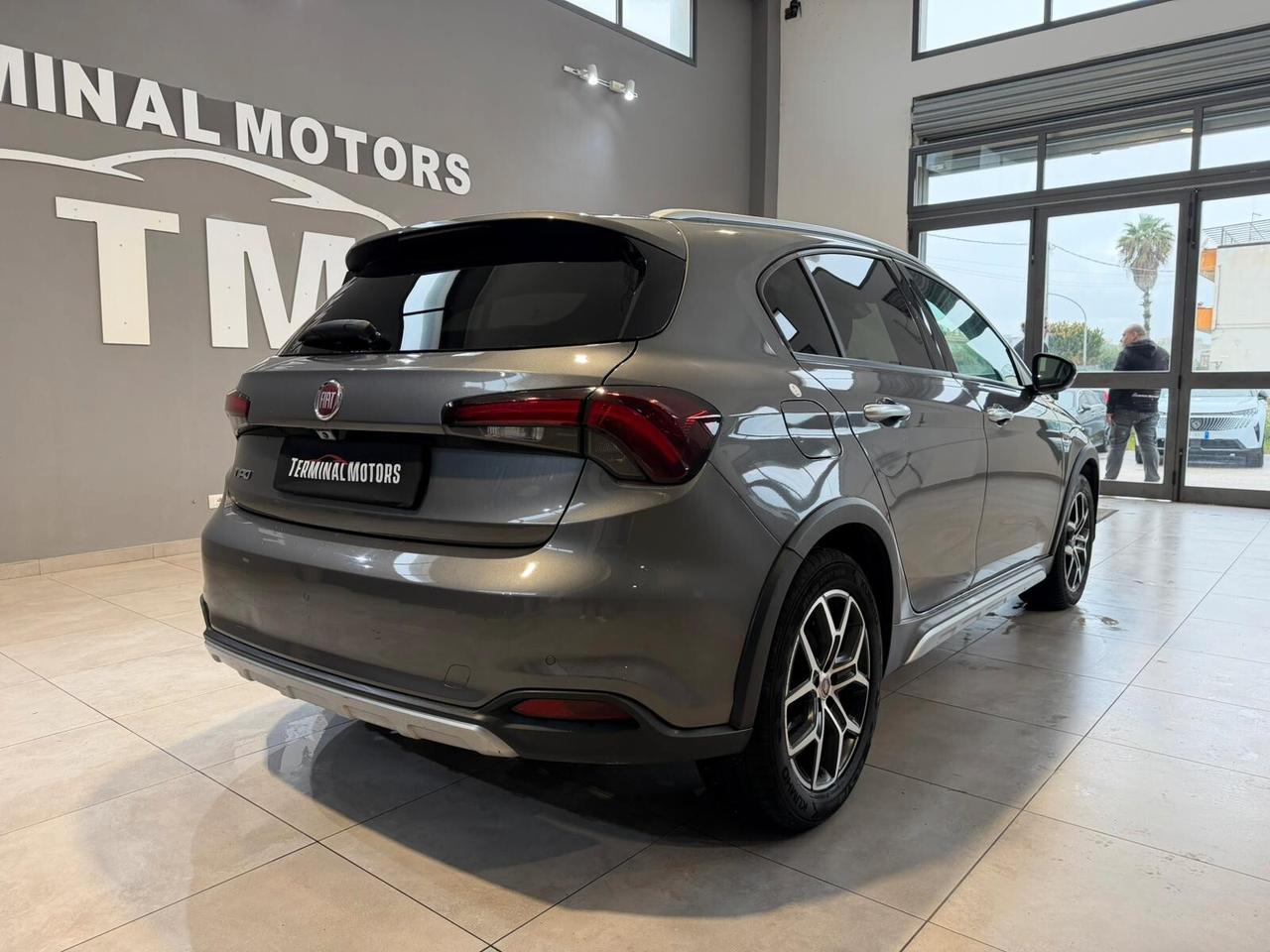 Fiat Tipo 1.6 Mjt S&S 5 porte Cross