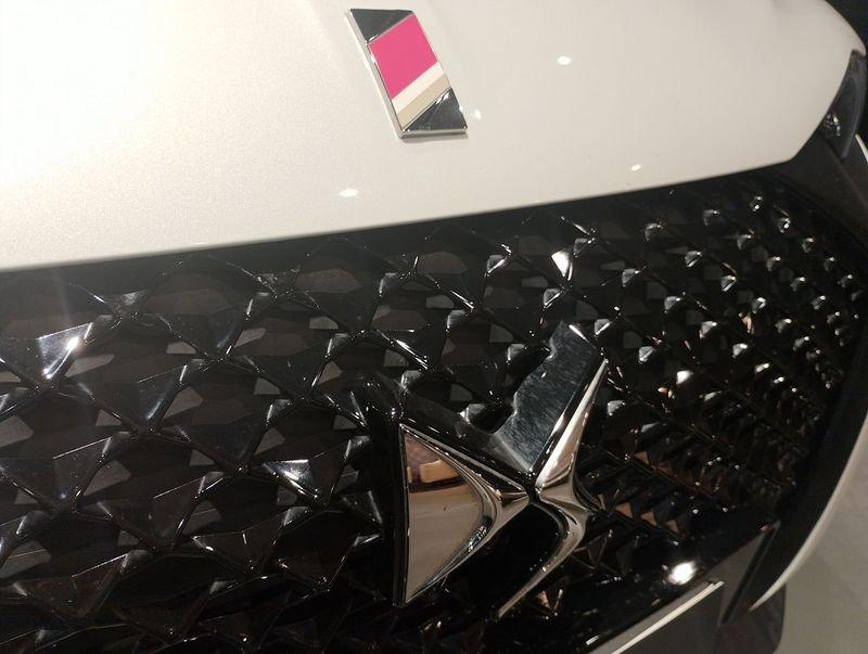 DS DS3 DS3 Crossback 1.5 bluehdi Performance Line 100cv my19