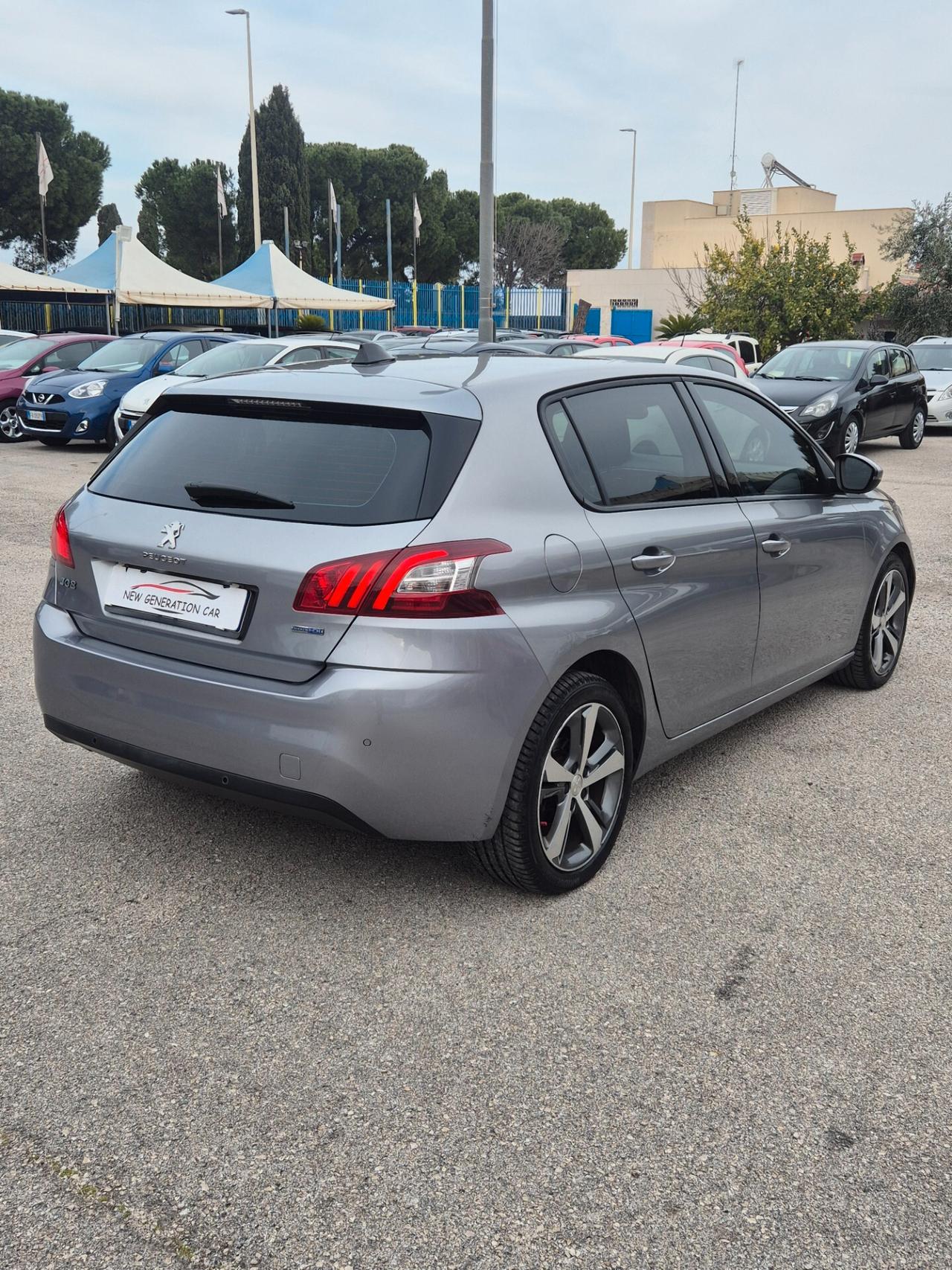 Peugeot 308 BlueHDi 120 S&S Allure