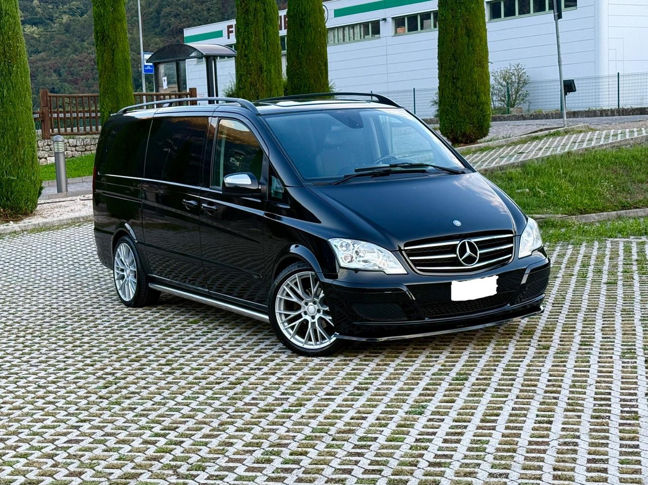 Mercedes Viano 3.0 CDI V6 224cv Avantgarde L 8 posti