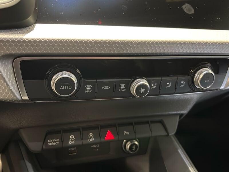 Audi A1 A1 citycarver 30 TFSI S tronic