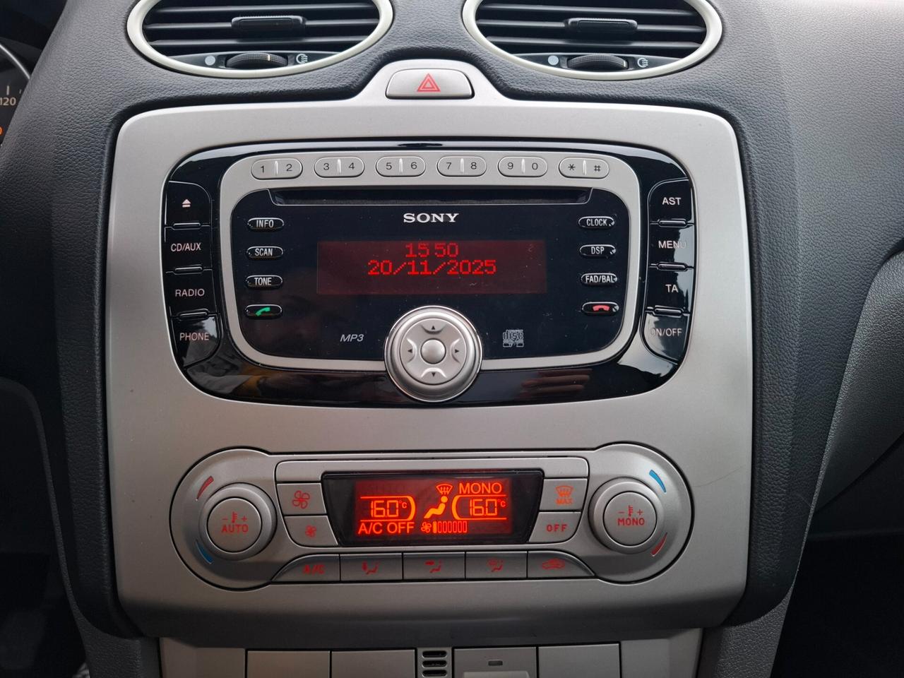 FORD FOCUS 1.6 TDCI 110cv Titanium