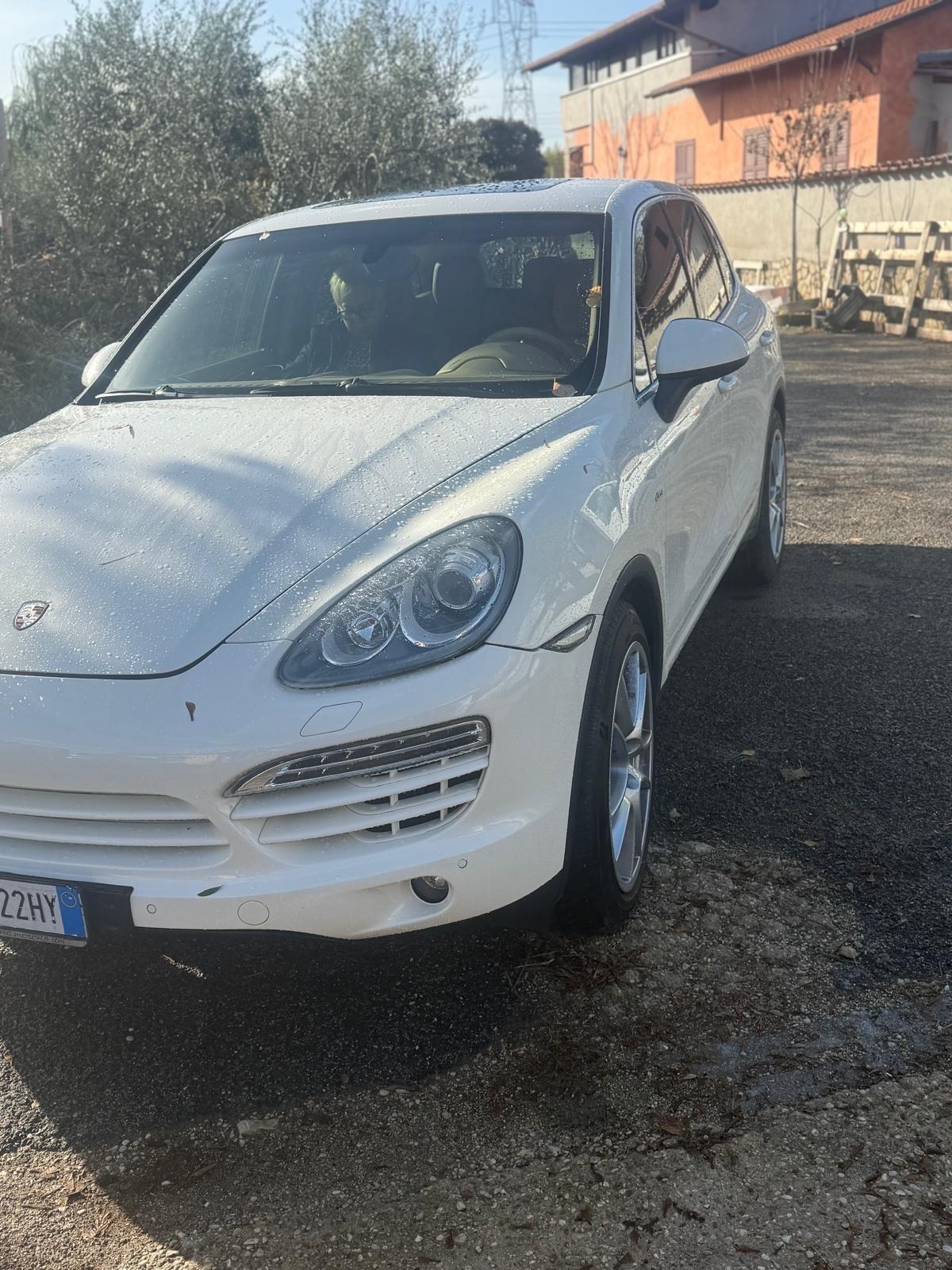 Porsche Cayenne 4.0 S Diesel PARI AL NUOVOp