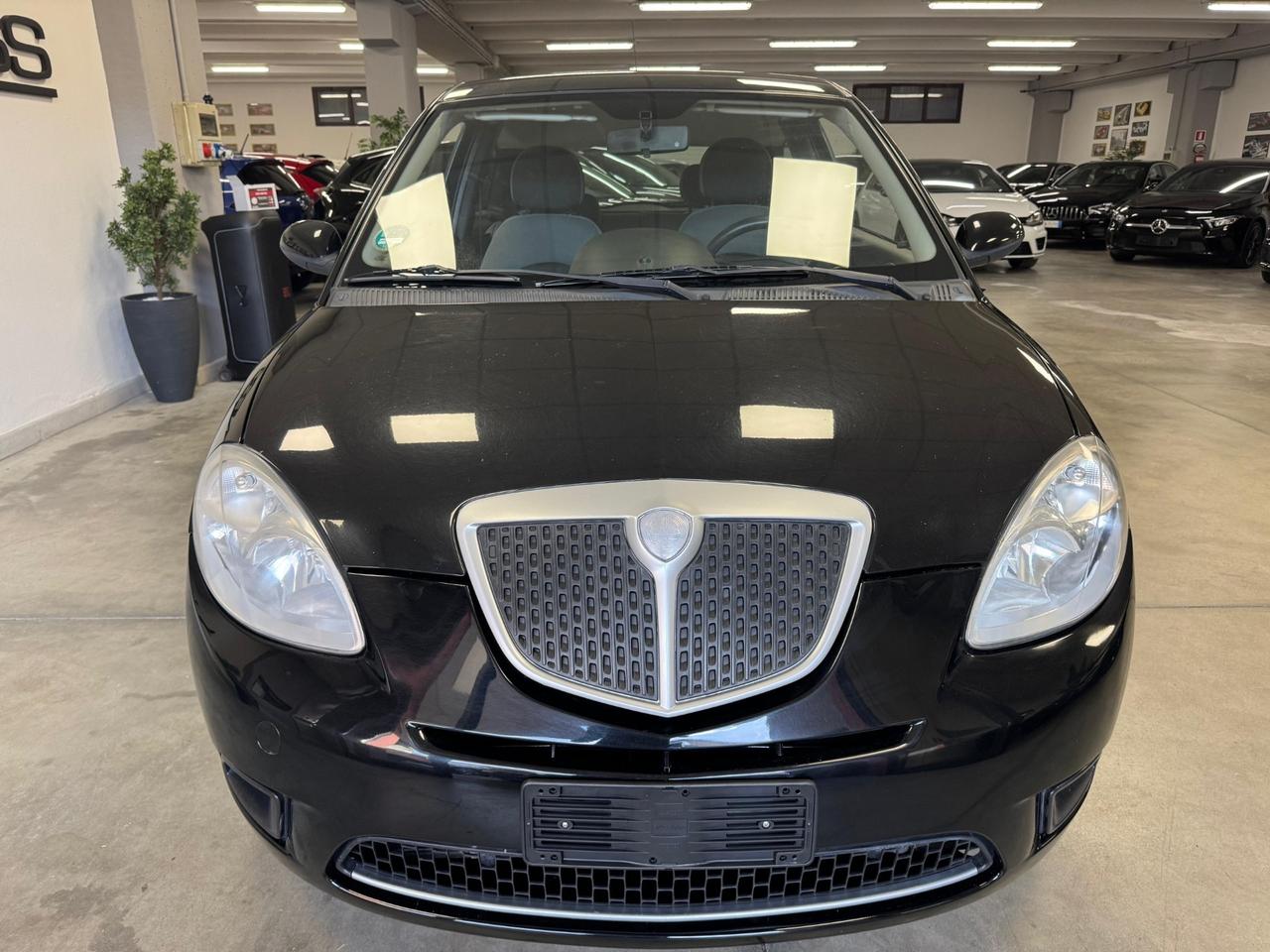 Lancia Ypsilon 1.2 Platino Garanzia 12 mesi