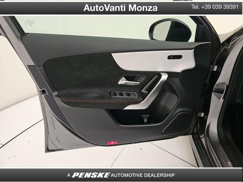 Mercedes-Benz Classe A A 200 d AMG Line Premium Plus auto