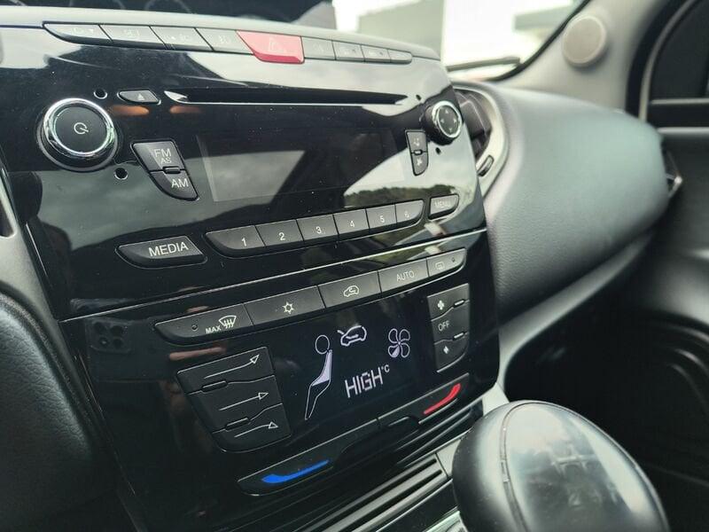 Lancia Ypsilon Ypsilon 1.2 gold