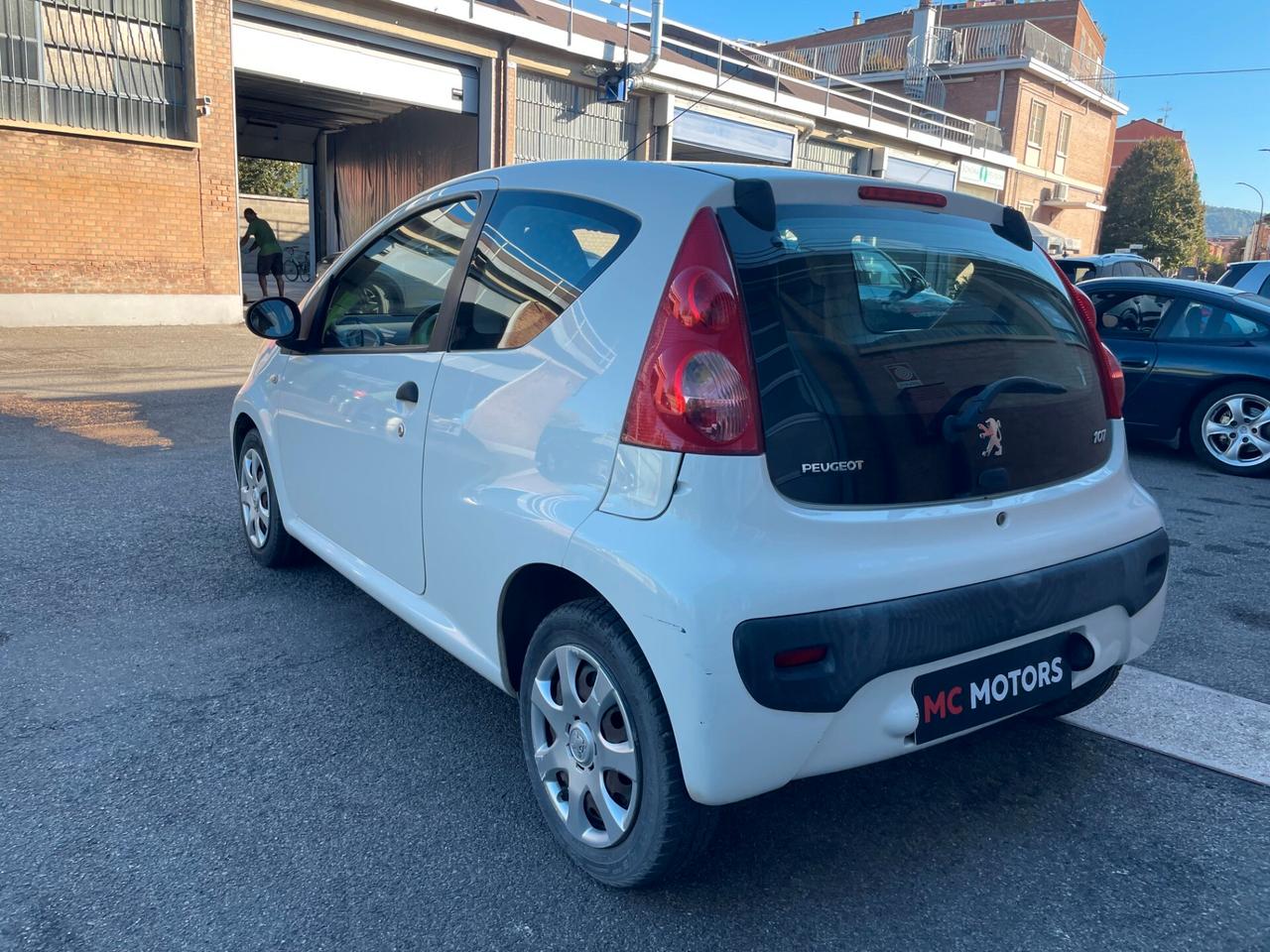 PEUGEOT 107 1.0 BENZINA-SOLO 49.000 KM -UNICO PROPRIETARIO