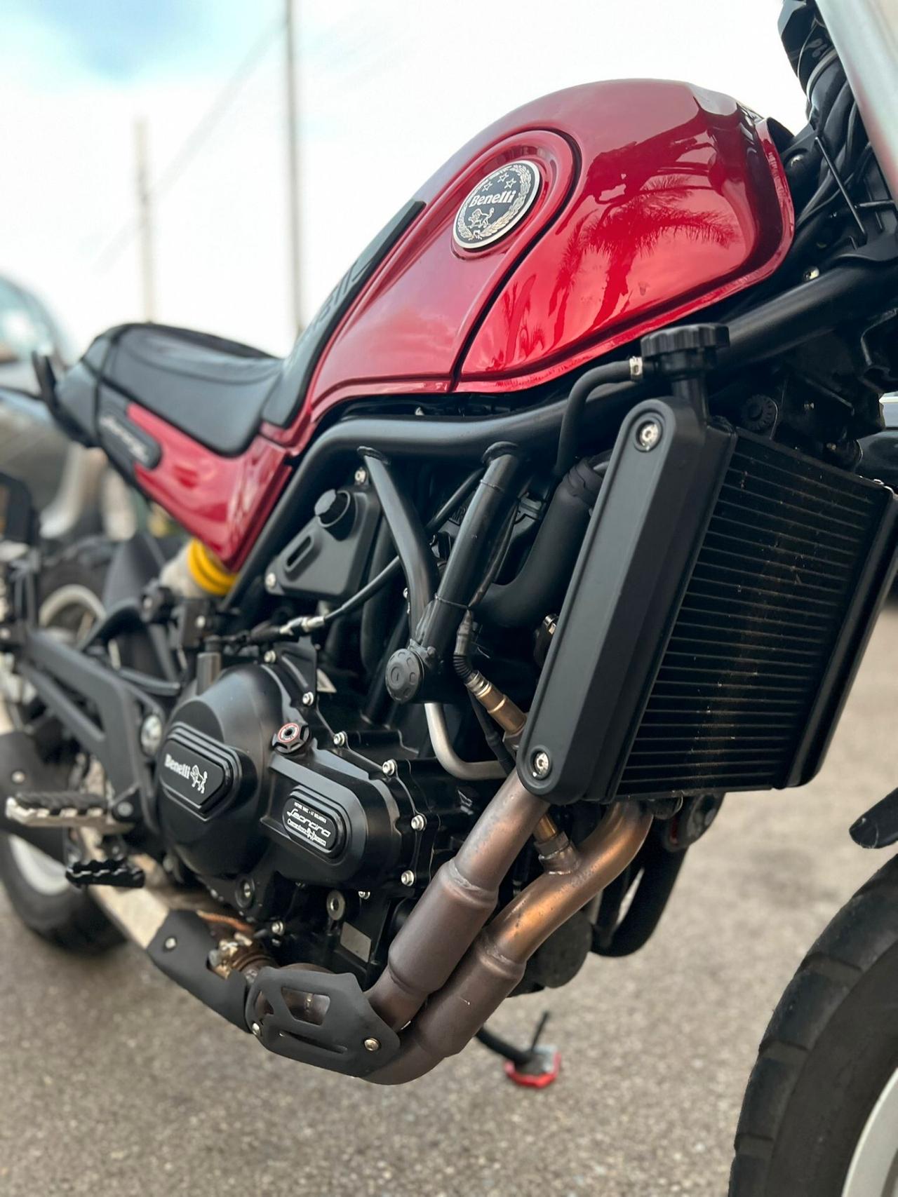Benelli Leoncino 500 X