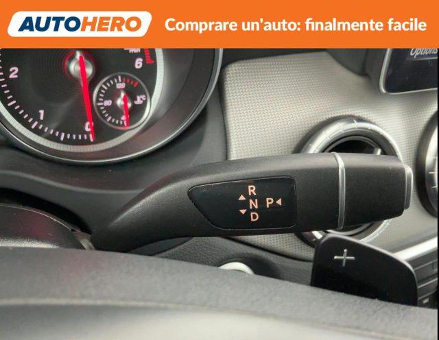 MERCEDES-BENZ CLA 200 d Automatic Sport