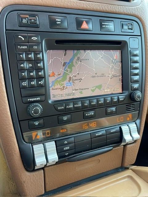 Porsche Cayenne 3.6