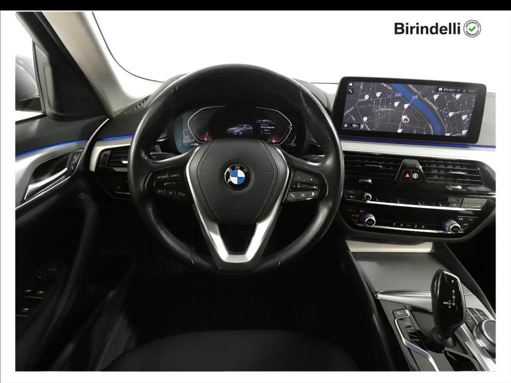 BMW Serie 5(G30/31/F90) - 520d 48V Business