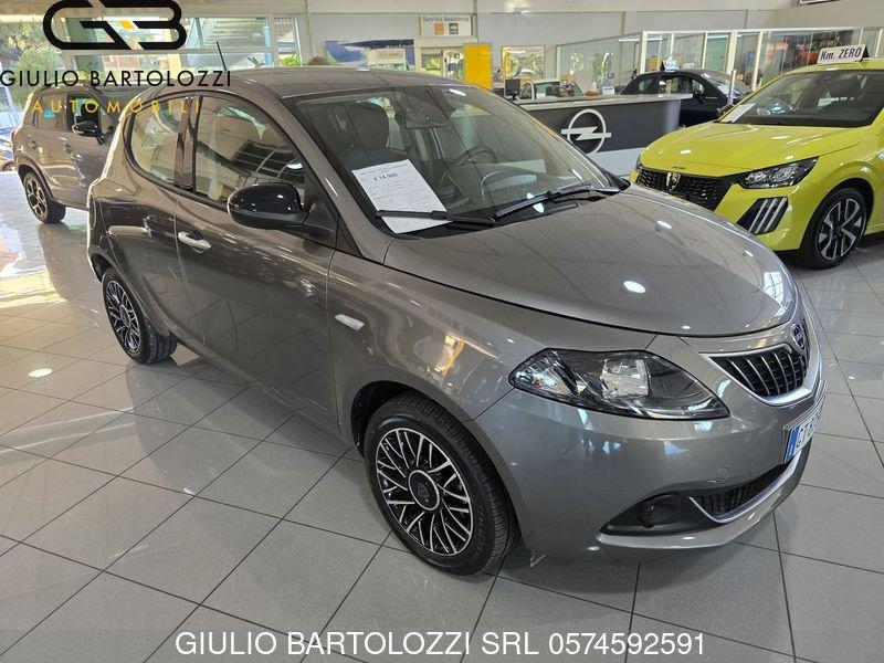 Lancia Ypsilon Ypsilon 1.0 FireFly 5 porte S&S Hybrid Platino