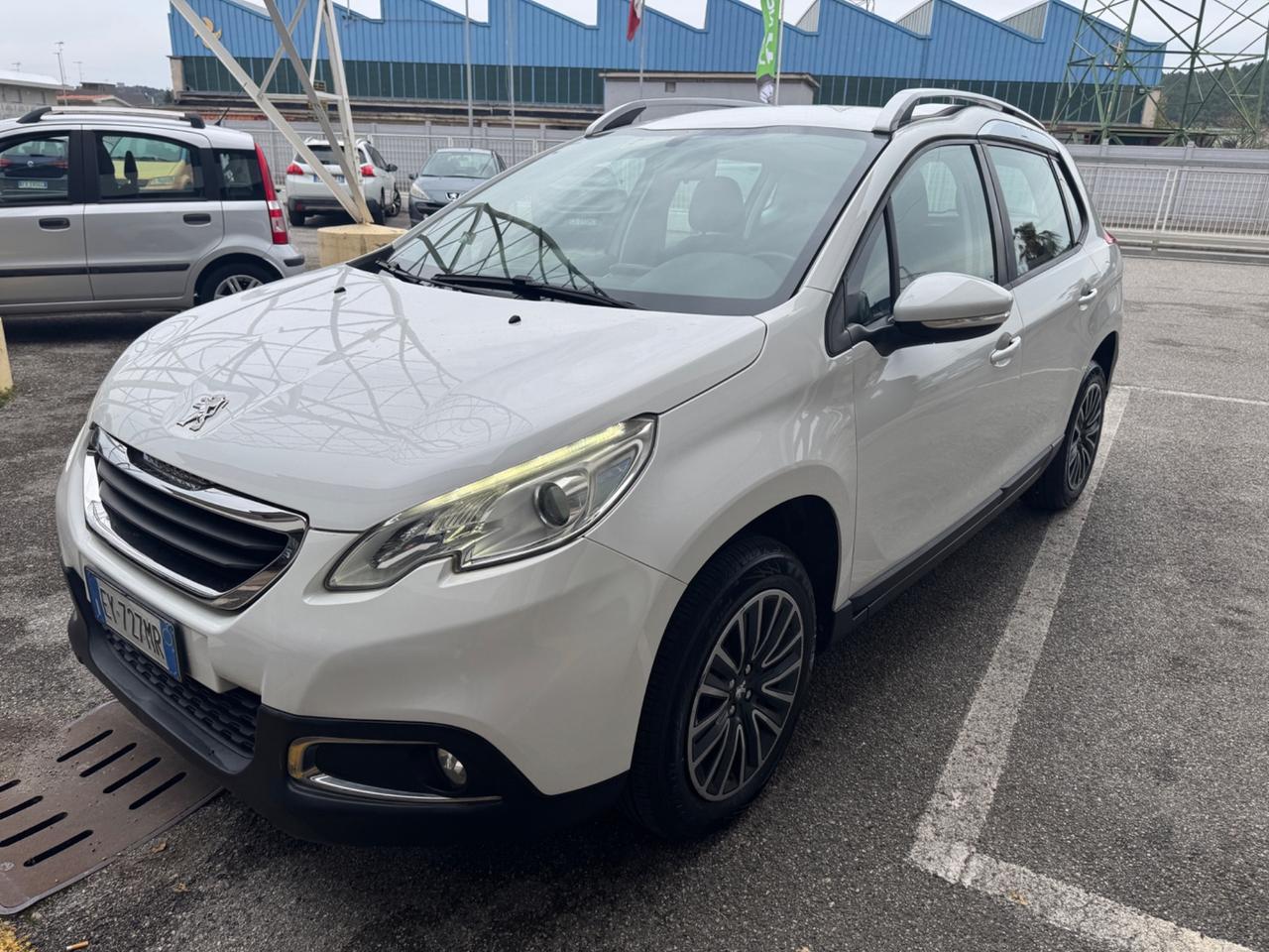 Peugeot 2008 1.6 e-HDi 92 CV 2015