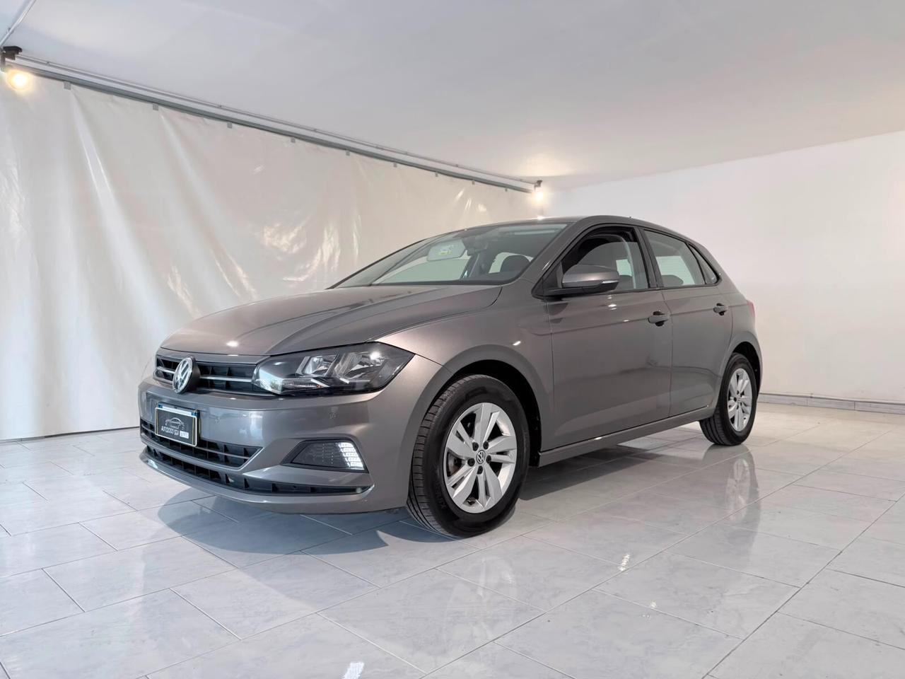 Volkswagen Polo COMFORTLINE NEOPATENTATI