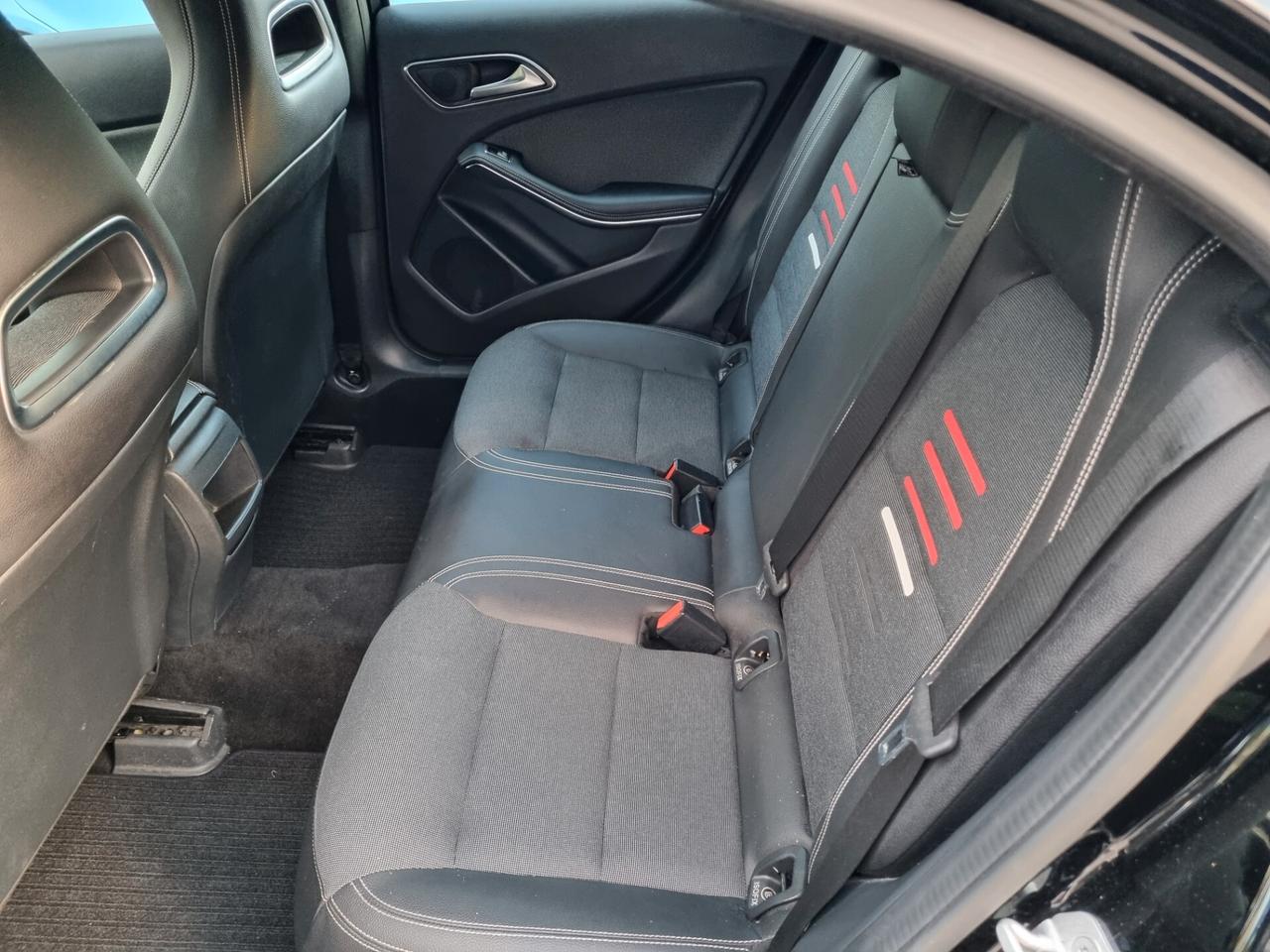 Mercedes-benz A 1.5 diesel 180 d Sport - 06/2017