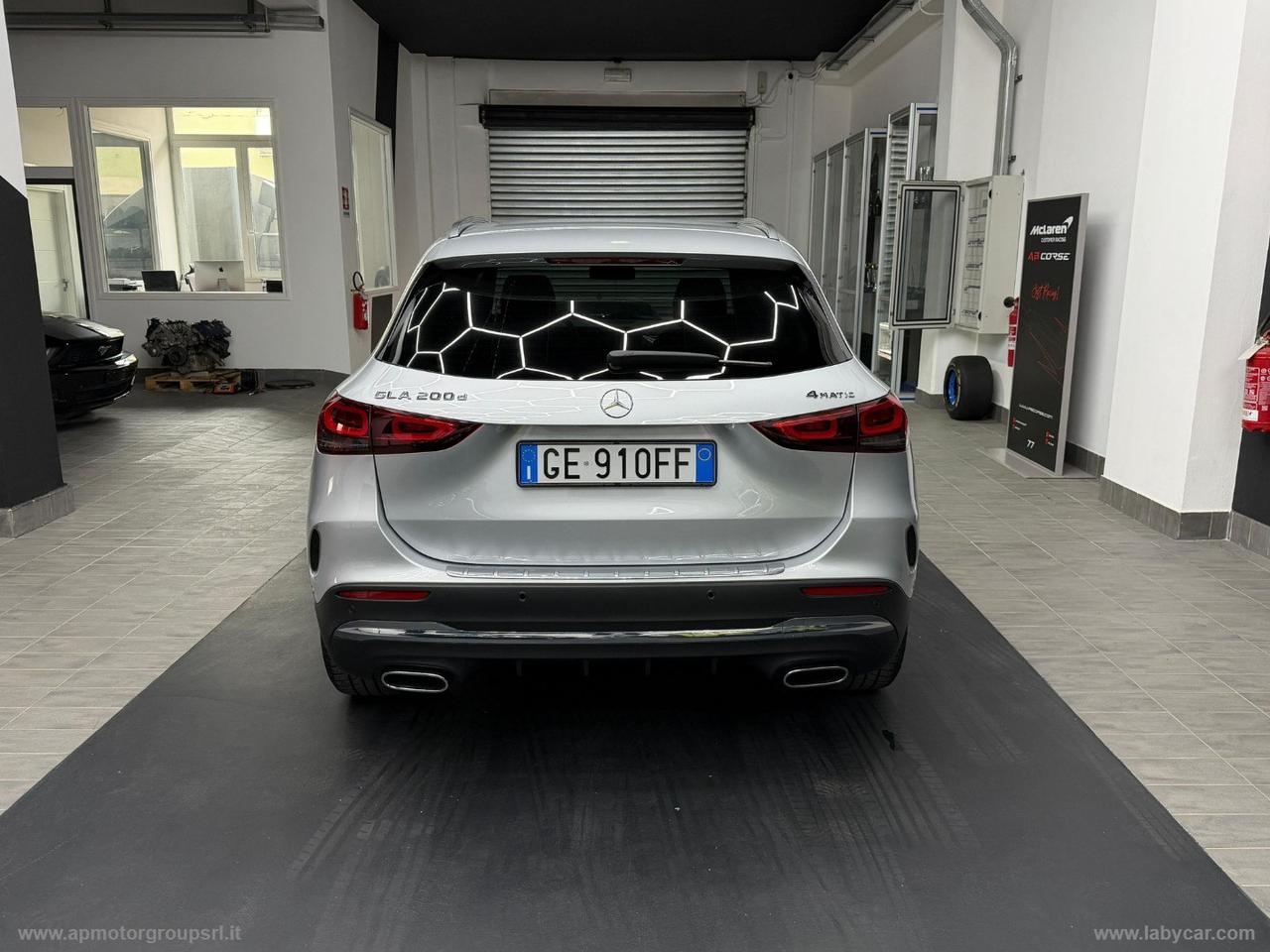 MERCEDES-BENZ GLA 200 d 4Matic AMG Line PREMIUM