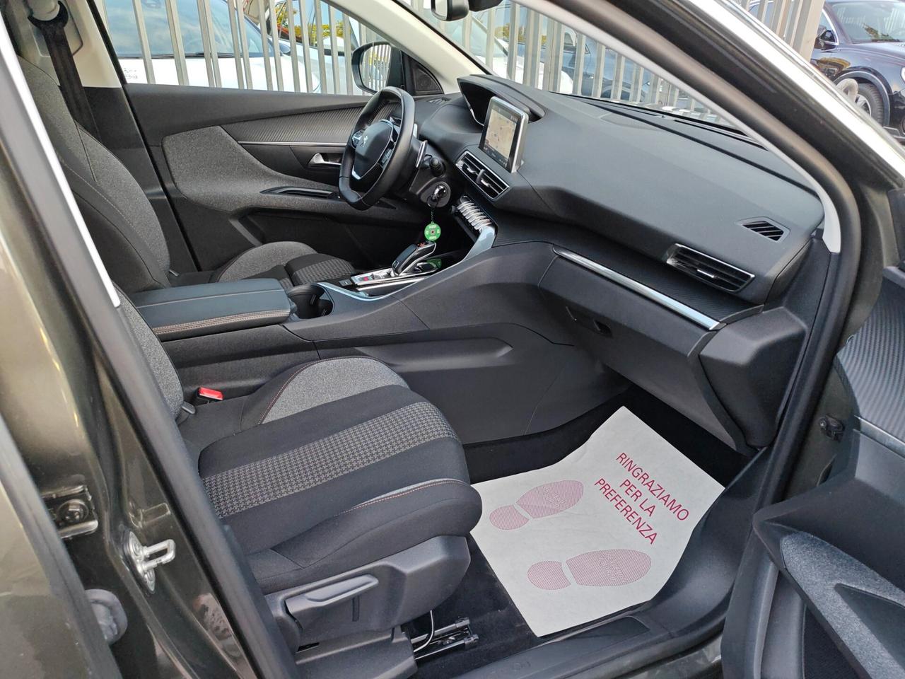Peugeot 5008 BlueHDi 130 S&S EAT8 Business 7 Posti