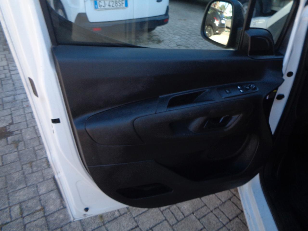 Toyota Proace City 1.5D 100 CV S&S PC 5p. Comfort DA RIVEDERE CARROZZERIA