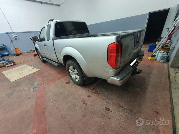 Nissan Navara (D40) 2.5 dCi 190CV 4WD Cabina Singola SE