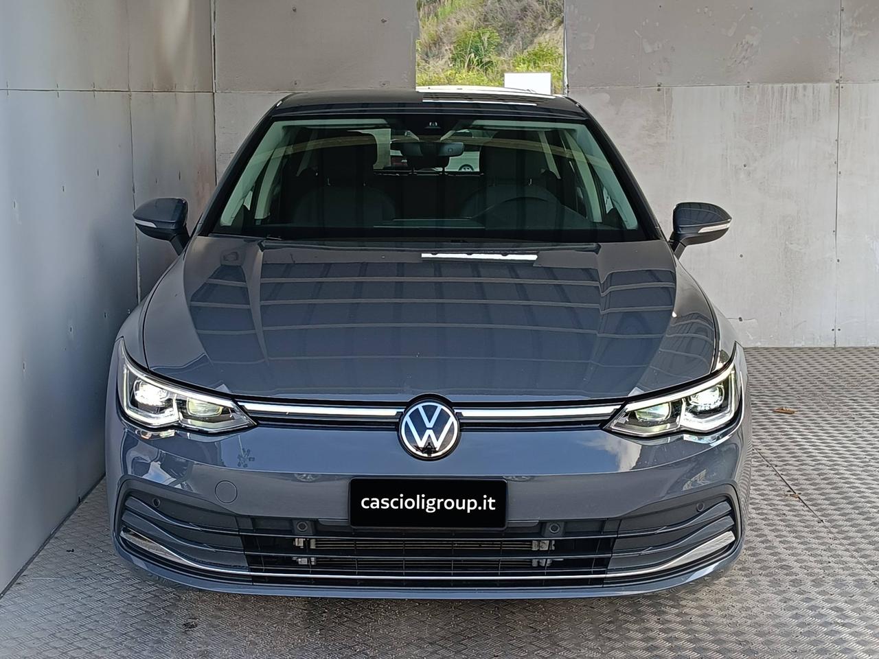 VOLKSWAGEN Golf VIII 2020 - Golf 2.0 tdi Style 150cv dsg