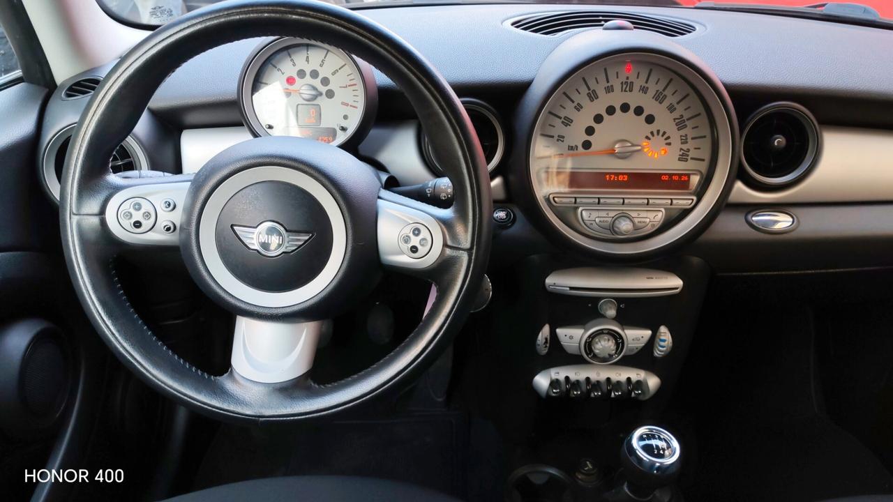 Mini Cooper Clubman 1.6 16V Chili