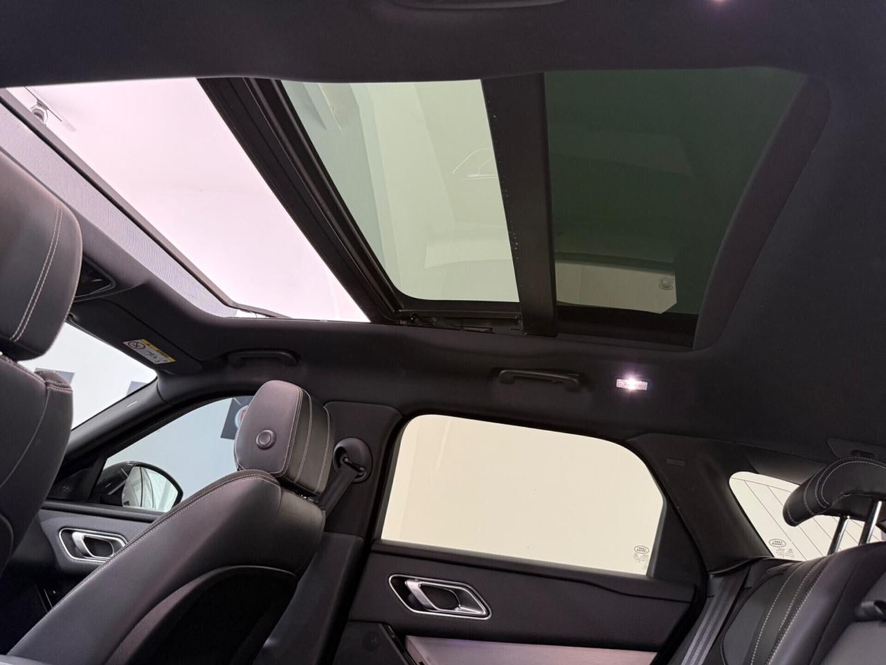 LAND ROVER RANGE ROVER VELAR DINAMIQUE 2.0 BITURBO 240CV