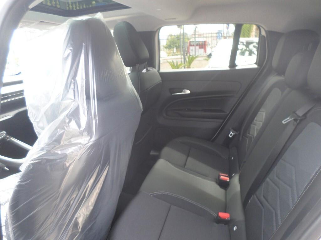 Jeep Avenger 1.2 Turbo 100 CV MHEV Summit