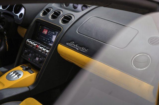LAMBORGHINI Gallardo 5.2 V10 LP550-2