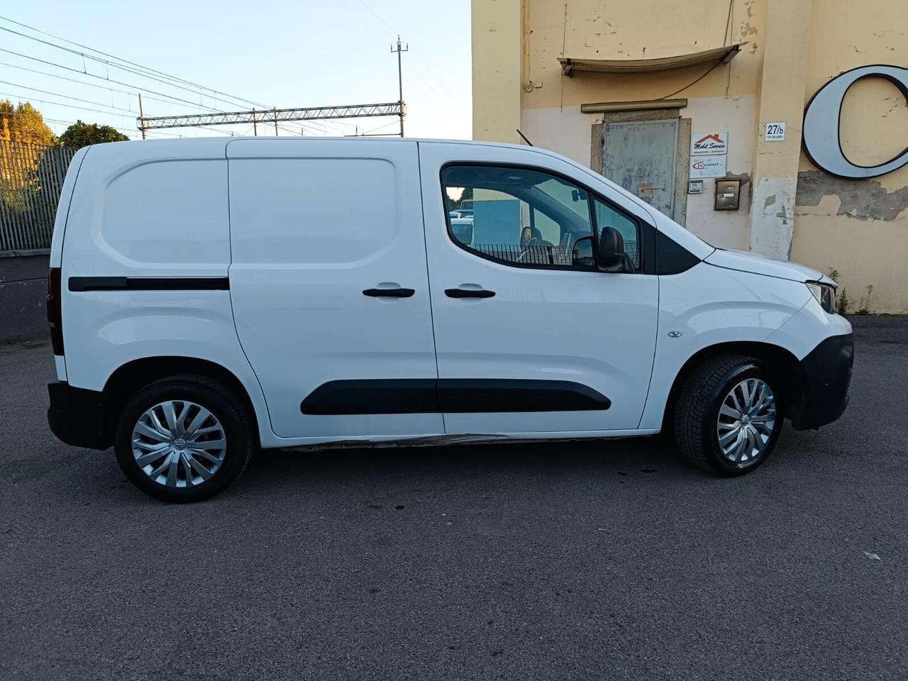 Peugeot Partner BlueHDi 130 EAT8 S&S PC Furgone Premium