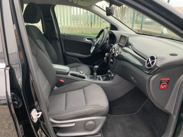 MERCEDES-BENZ B 180 BlueEFFICIENCY Premium