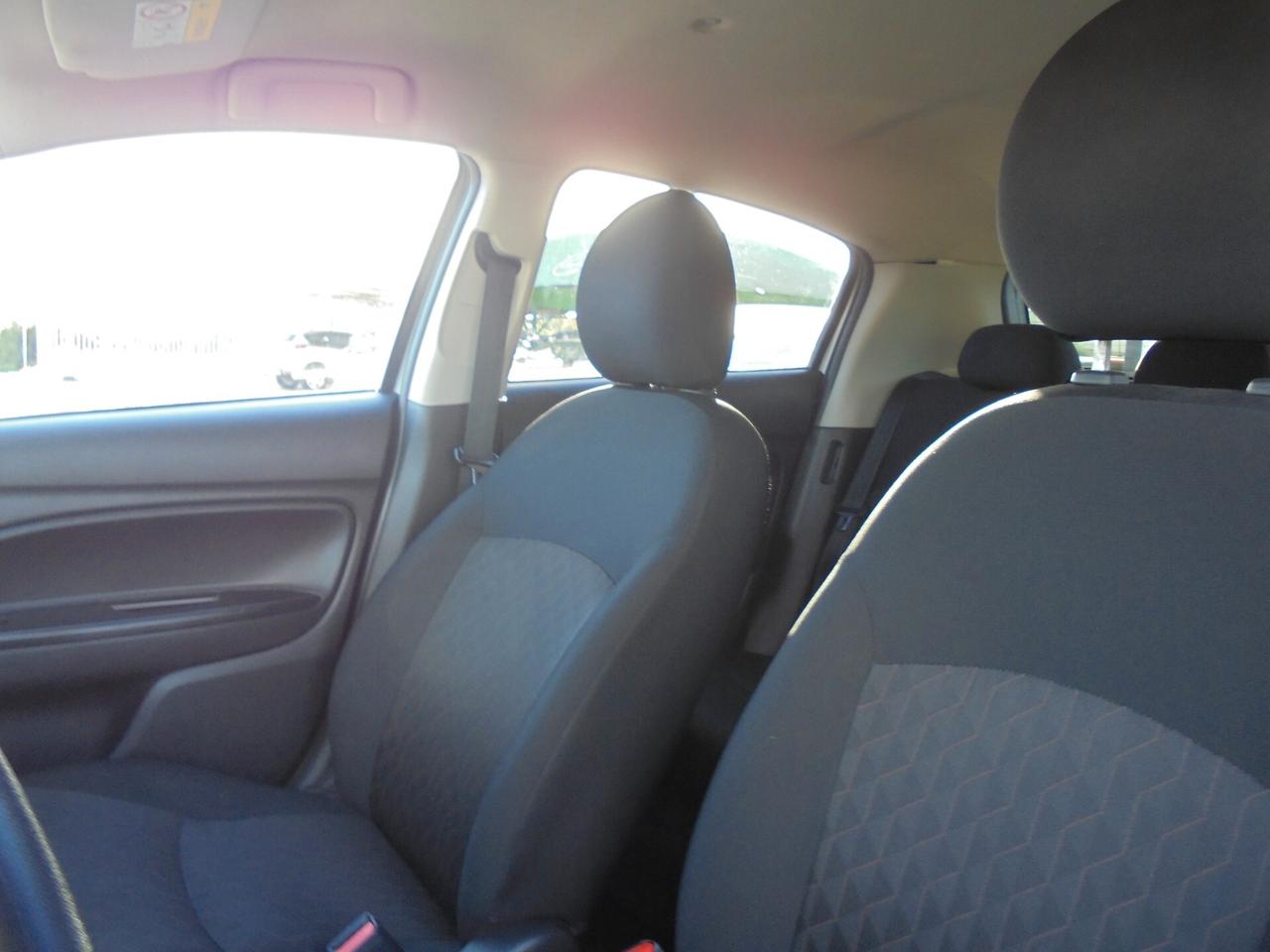Mitsubishi Space Star 1.2 Intense SDA