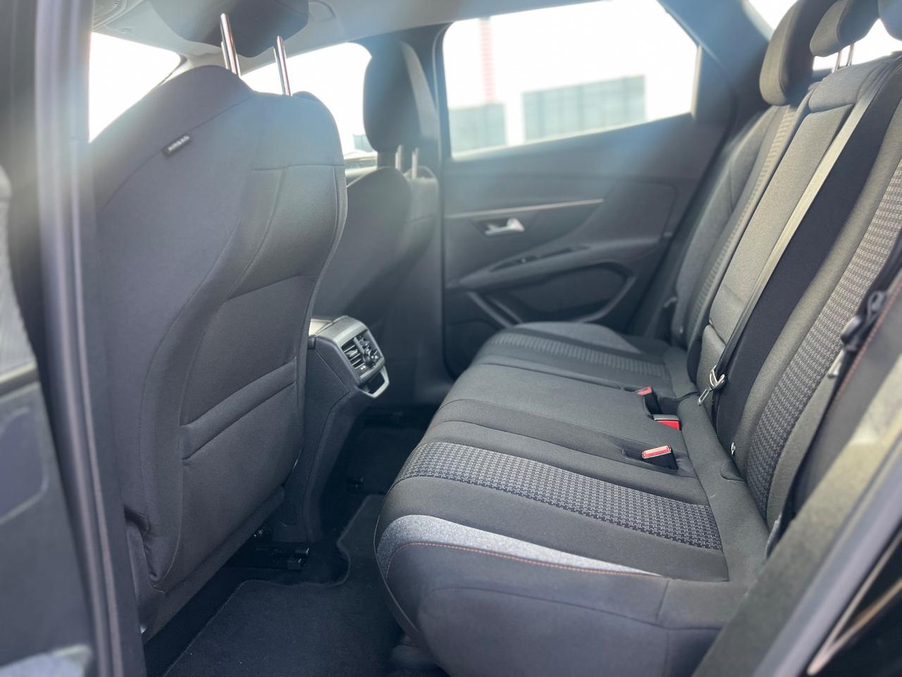 Peugeot 3008 BlueHDi 130 S&S Allure