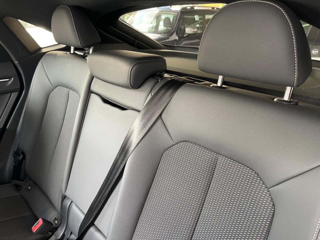 Audi Q3 SPB 35 TDI S tronic S line edition IDENTITY BLACK