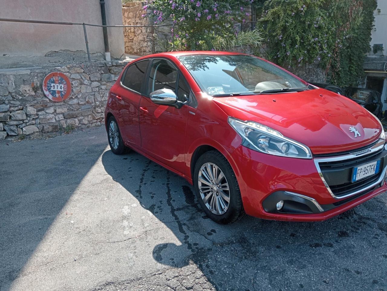 Peugeot 208 BlueHDi 75 S&S 3 porte Active OK neopatentati
