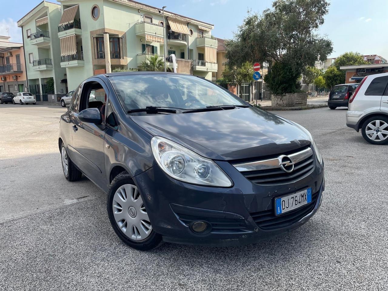 Opel Corsa 1.2 3 porte Easytronic Club
