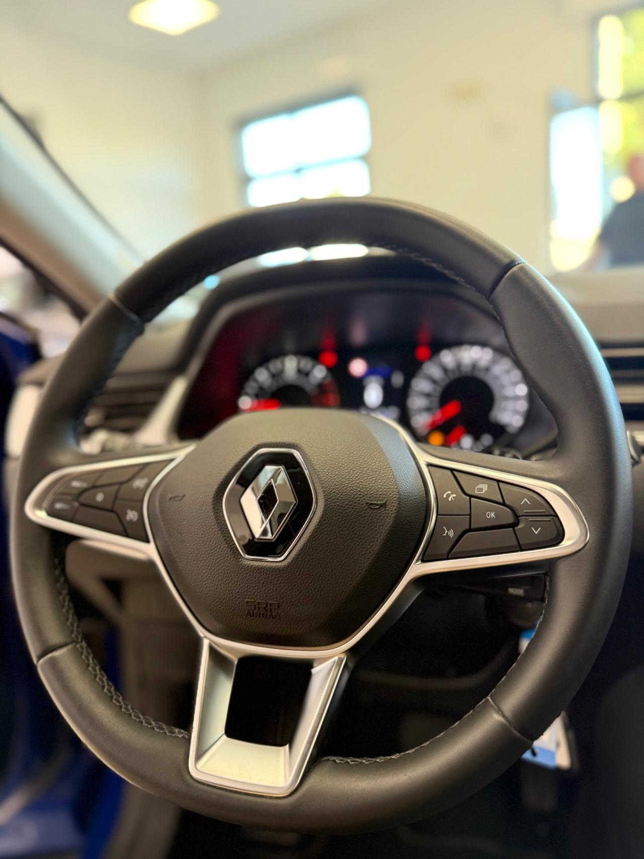 Renault Captur 1.5 DCI Intens115cv NAVI,FARI LED,BLUETOOTH,AZIENDALE RENAULT,KM CERTIFICATI,CAMBIO AUTOMATICO