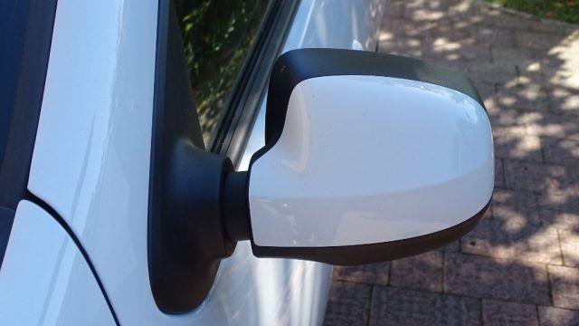 DACIA Sandero 1.2 75CVn cerchi in lega, Neopatentati, Garanzia..
