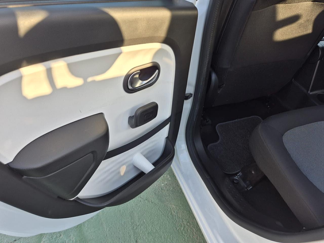 Renault Twingo 1.0 Automatica 90cv Zen
