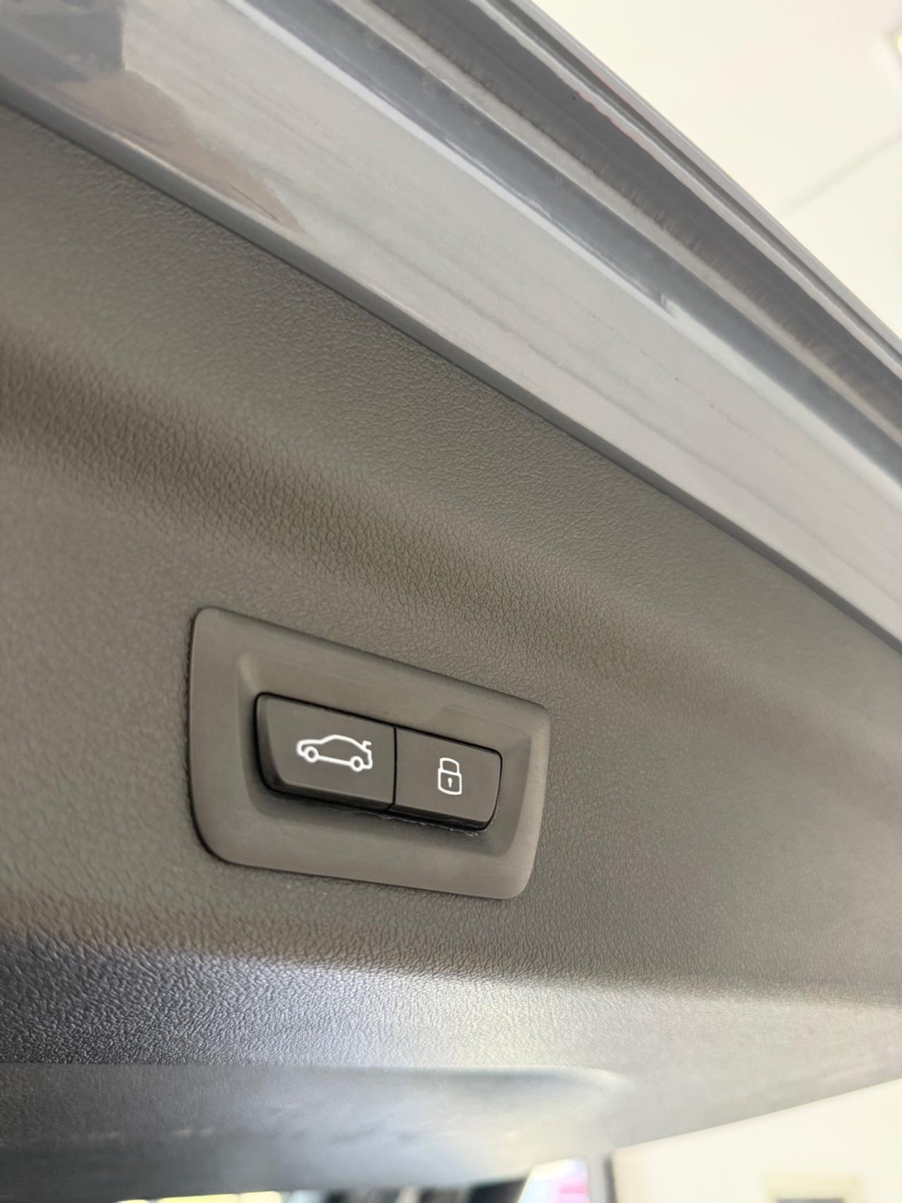 Bmw X1 sdrive18d MSPORT, APPLE CARPLAY,VIRTUAL COCKPIT.TELECAMERA ,INTERNI IN PELLE,FARI FULL LED