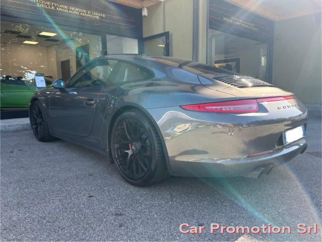 PORSCHE 911 3.8 Carrera 4 GTS Coupé