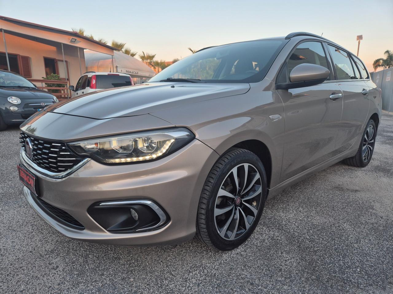 Fiat TIPO 1.6 Mjt 120 CV SW Lounge NUOVA FULL