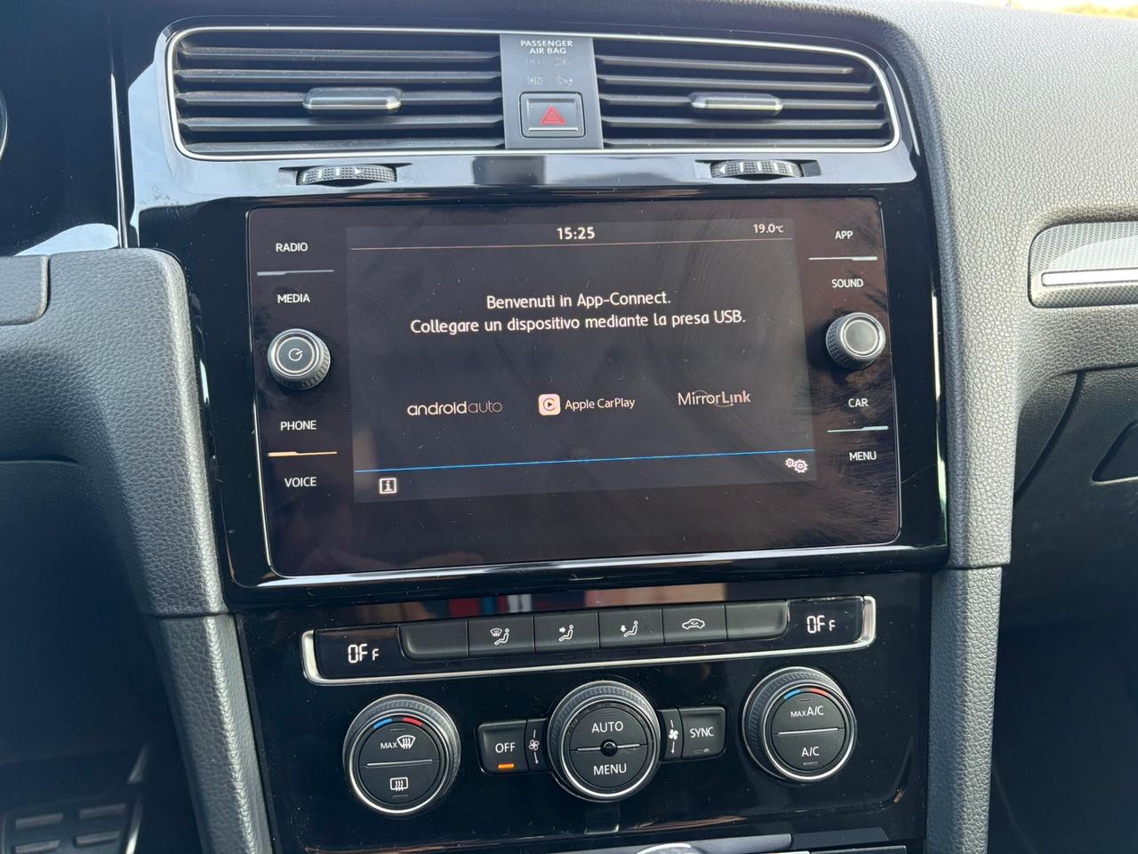 Volkswagen Golf 7.5 1.6 TDI 116 CV R-Line DSG 5p. Sport BlueMotion Technology