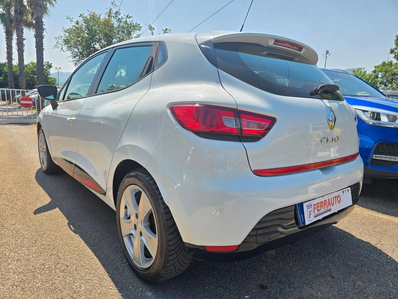 RENAULT CLIO 1.1 BENZINA 73CV SPORT NEOPATENTATI